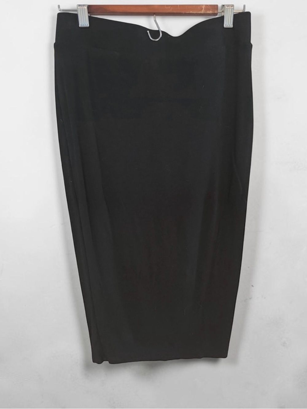 Bar III medium black pencil midi skirt
